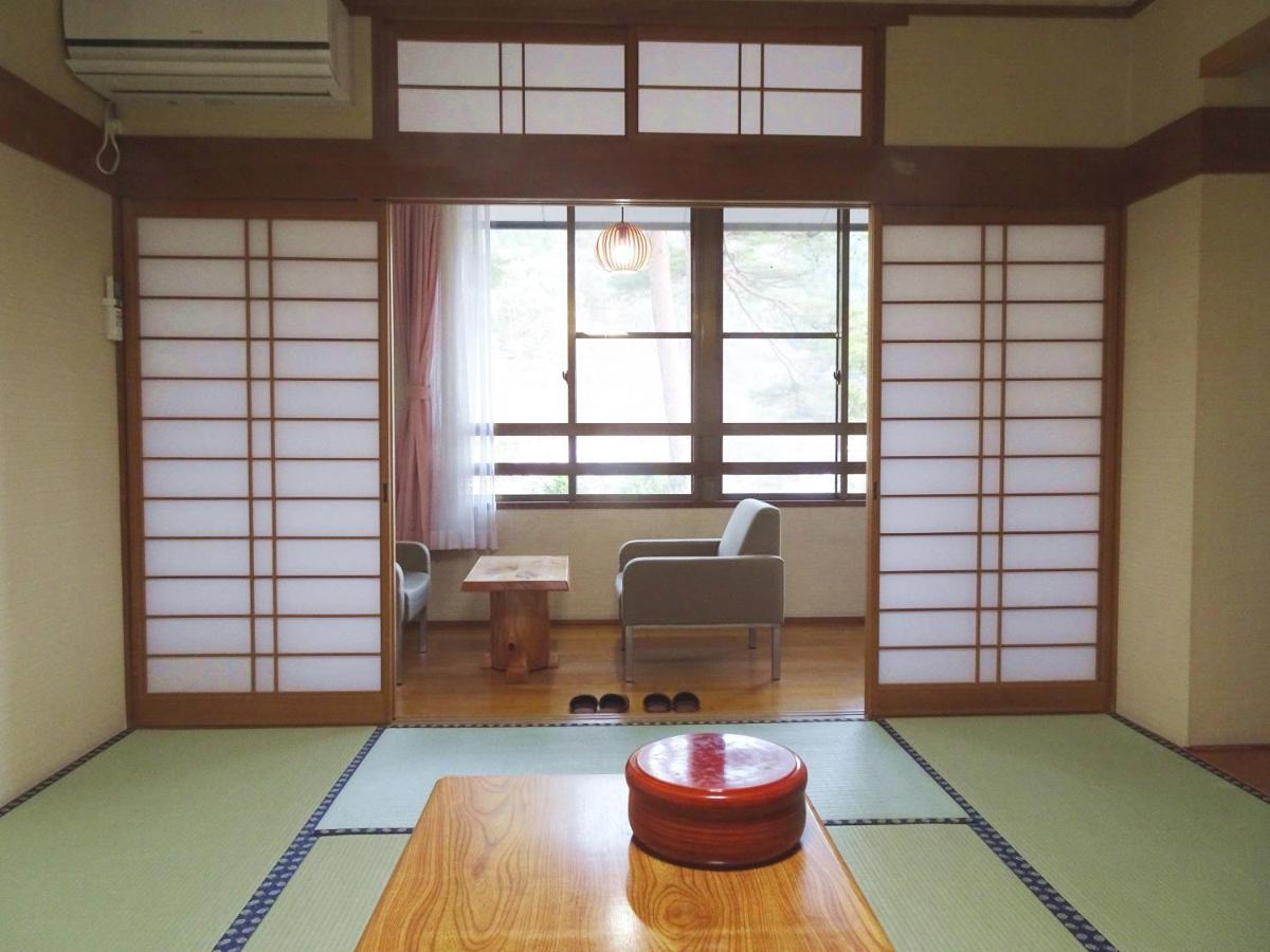 阿寺温泉 フォレスパ木曽あてら荘 Hotell Okuwa Eksteriør bilde